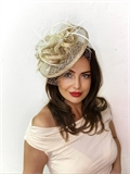 3505. Шляпка из синамей с вуалью Моника. Айвори 3505 - фото 24808